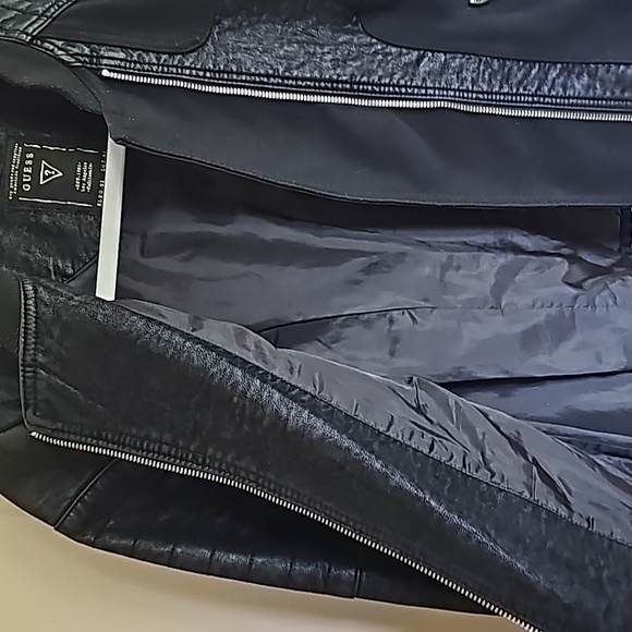 Vintage Guess Women's Jacket Small Black Faux Leather Full Zip Motorcycle Jacket - Picture 5 of 8